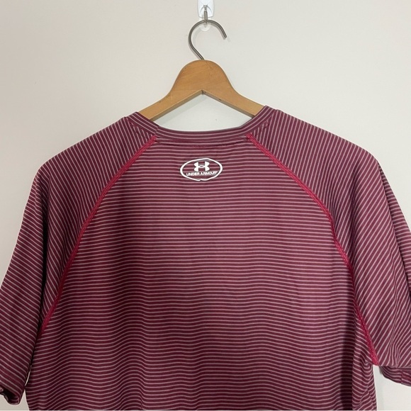 [Under Armour] Men's Burgundy Red & Gray Striped Breathable Short Sleeve T-shirt - Picture 6 of 6